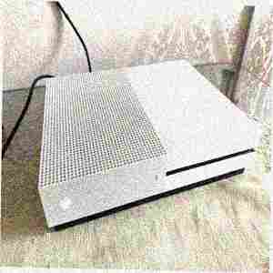 Xbox One S 1tb