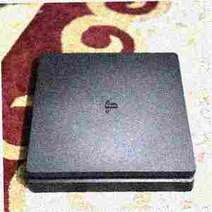 Sony PlayStation 4Slim