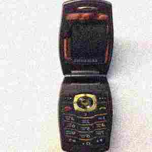 SAMSUNG SGH-E500